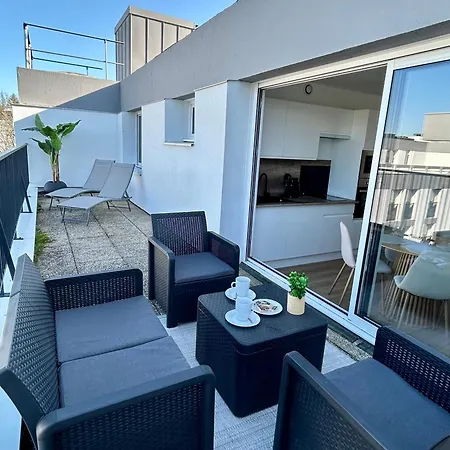 Charmant T2 Avec Grande Terrasse A Proximite Immediate Du Centre Ville Quimper Extérieur photo